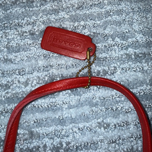 Vintage Red Coach Crossbody Bag Kimball Zip 9911 - Picture 4 of 10